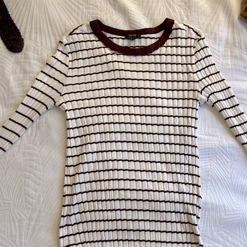 Burgundy size M massimo Dutti long sleeve shirt